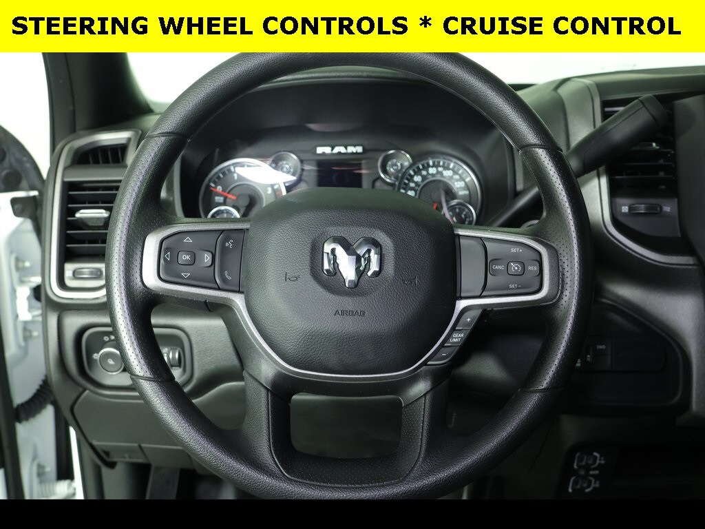 2024 Ram 2500 Tradesman photo 3