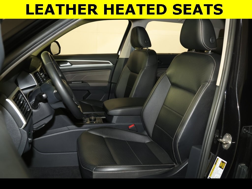 2022 Volkswagen Atlas V6 SE Technology photo 2