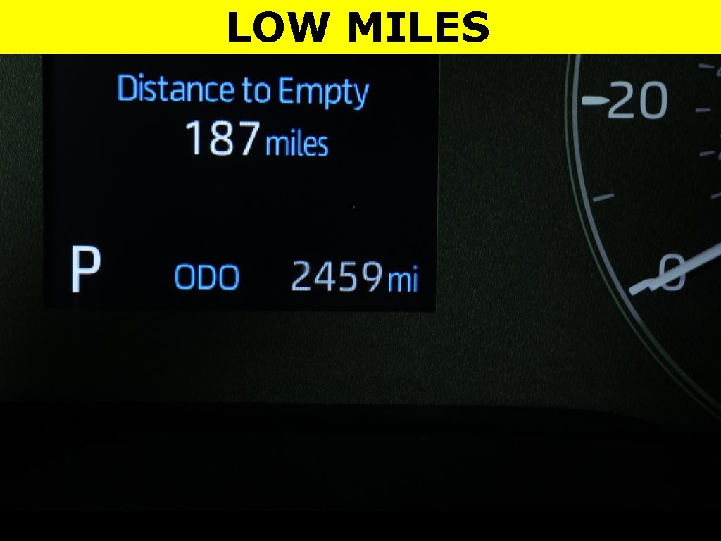 Used 2025 Toyota Corolla Hatchback SE Hatchback