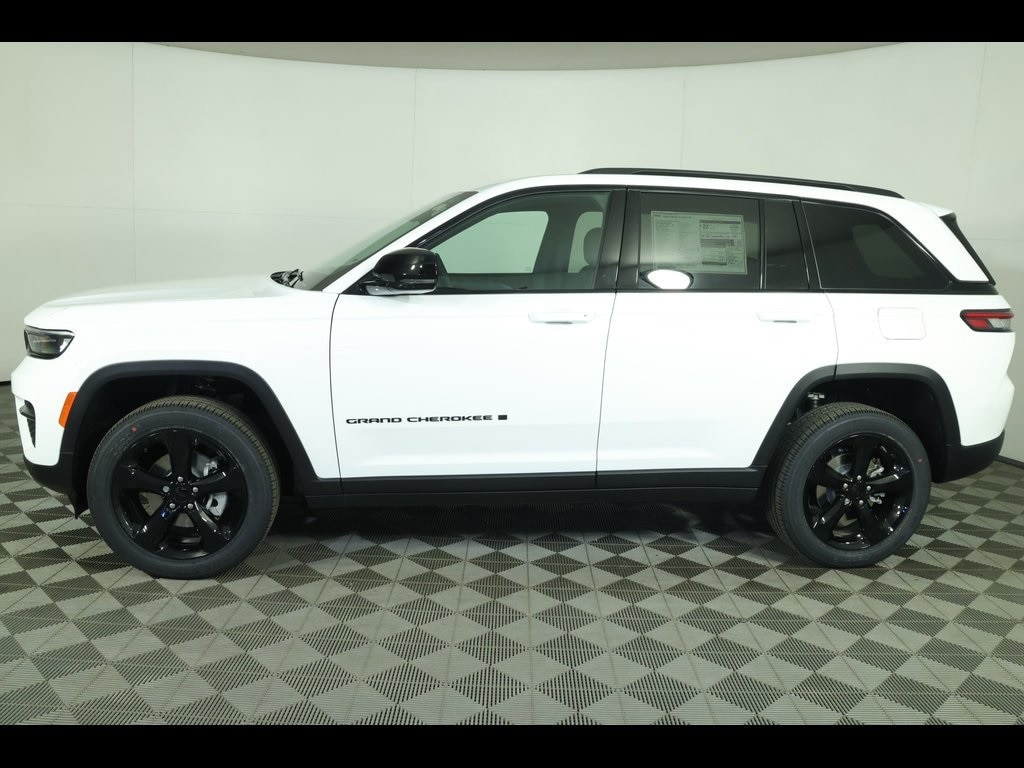 New 2025 Jeep Grand Cherokee ALTITUDE X 4X4 Sport Utility