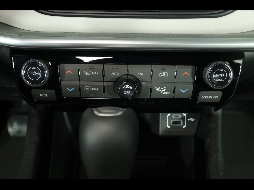 2026 Jeep Compass Limited - Photo 18