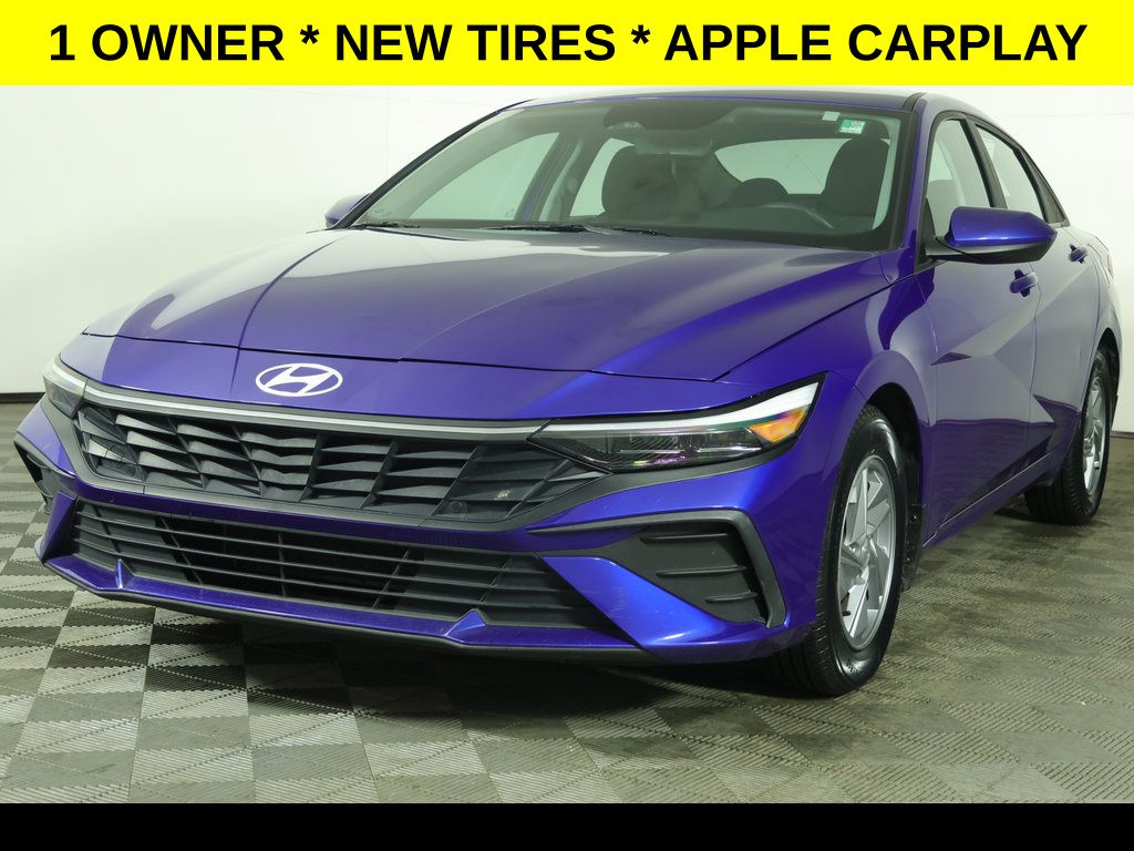 2024 Hyundai Elantra SE