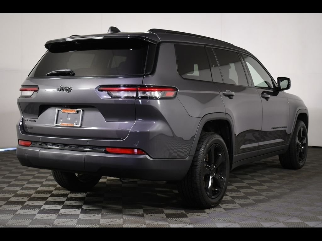 Used 2023 Jeep Grand Cherokee L Altitude with VIN 1C4RJKAG8P8743335 for sale in Massillon, OH