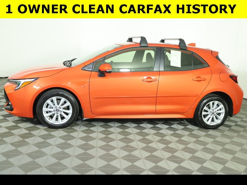 Used 2025 Toyota Corolla Hatchback SE Hatchback