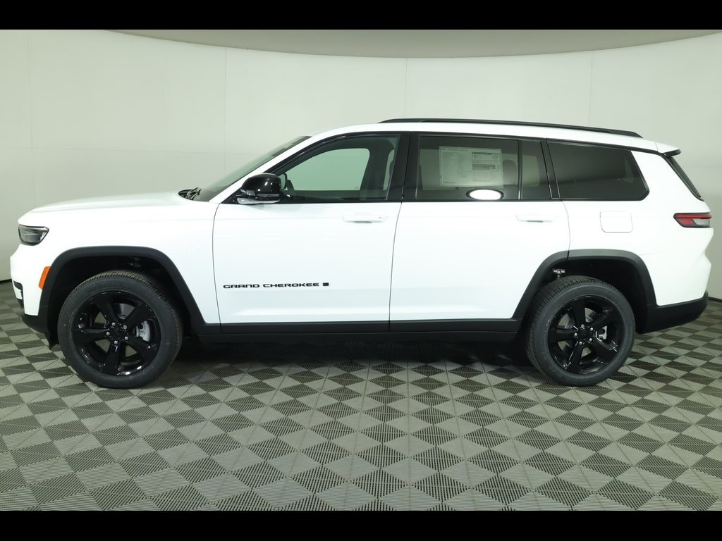 New 2025 Jeep Grand Cherokee L ALTITUDE X 4X4 Sport Utility