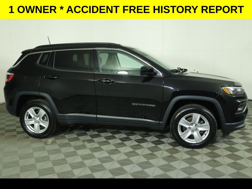 Used 2022 Jeep Compass Latitude with VIN 3C4NJDBB7NT217676 for sale in Massillon, OH