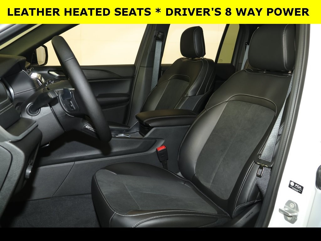 New 2025 Jeep Grand Cherokee ALTITUDE X 4X4 Sport Utility