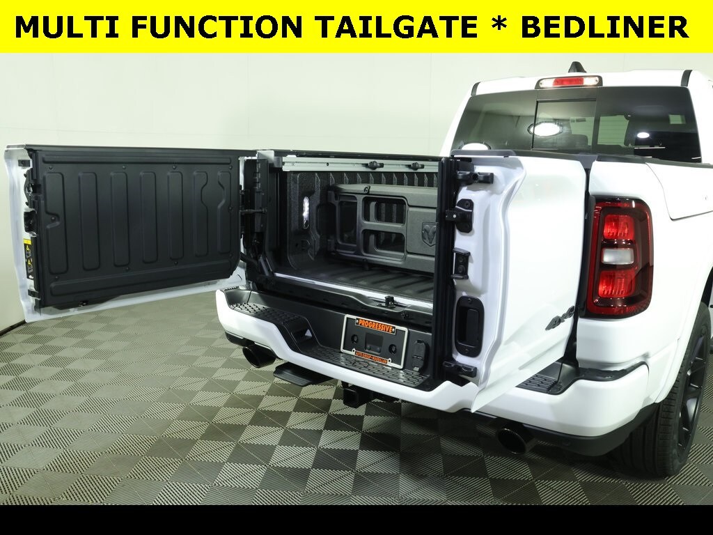 New 2026 Ram 1500 LARAMIE CREW CAB 4X4 5'7 BOX Pickup