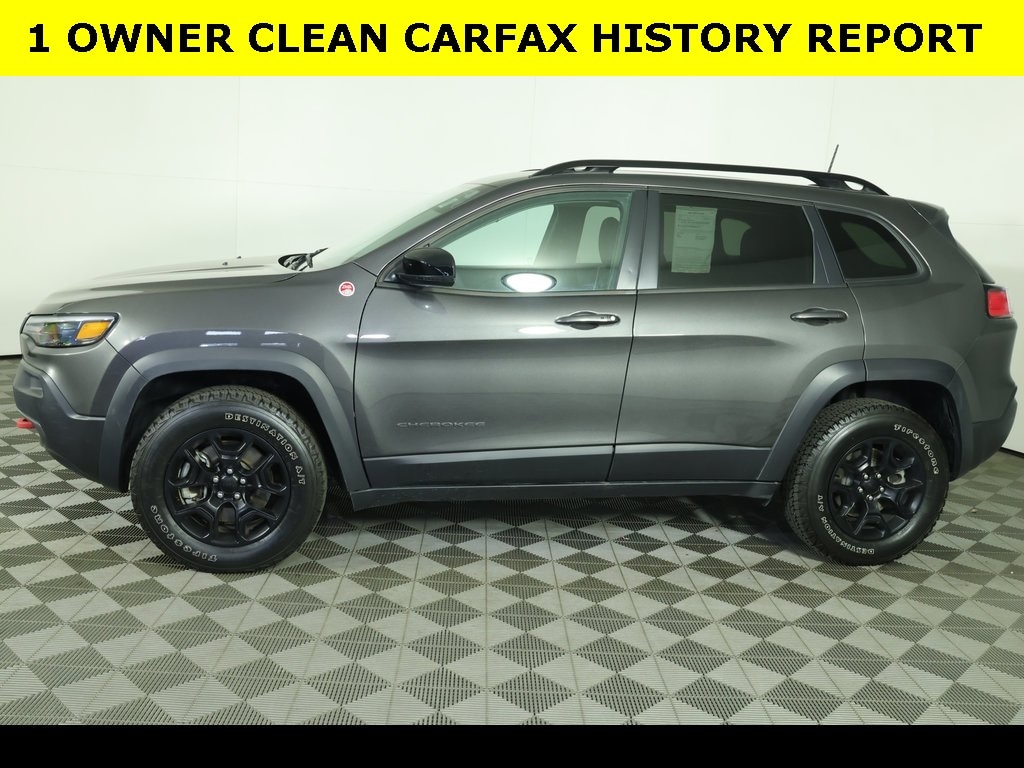 2022 Jeep Cherokee Trailhawk's photo