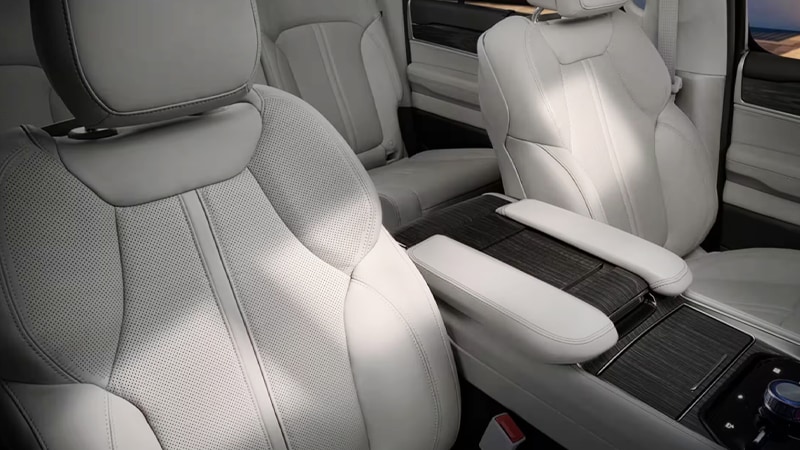 2024 Wagoneer Series III seating up to 8 passengers