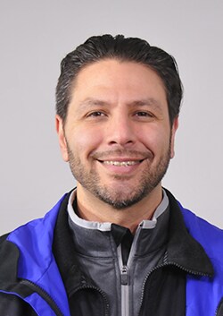 Staff member Kane Medley from ID_eff55acdadad