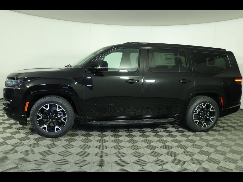 2025 Jeep Wagoneer Overland photo 2