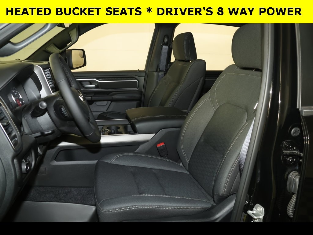 New 2026 Ram 1500 BIG HORN CREW CAB 4X4 5'7 BOX Pickup