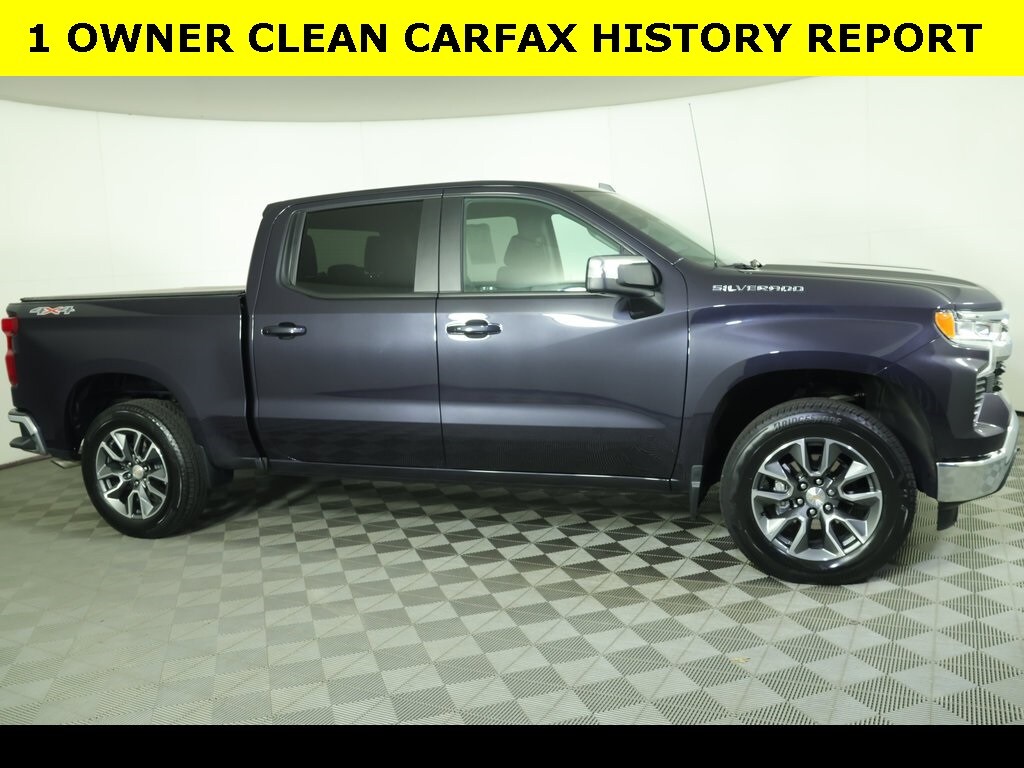 2024 Chevrolet Silverado 1500 LT photo 4