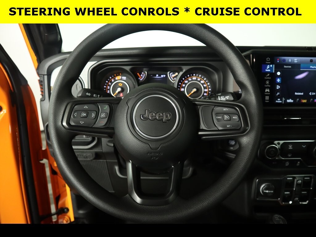 2025 Jeep Wrangler Sport photo 4