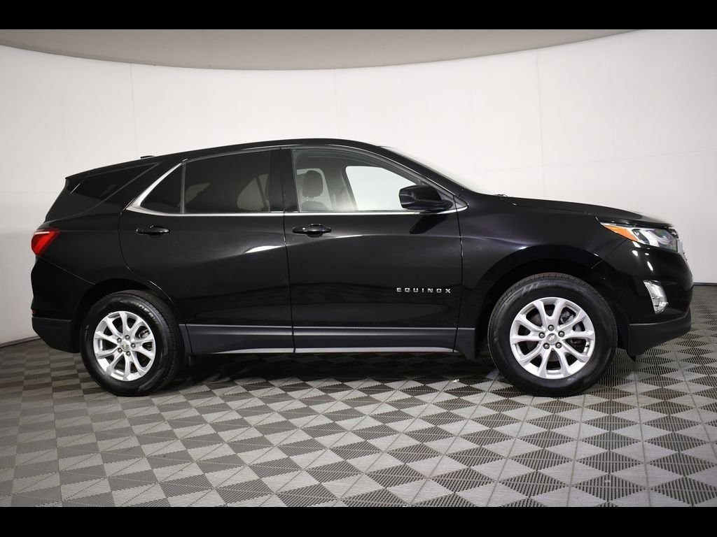Used 2020 Chevrolet Equinox LT with VIN 3GNAXUEV0LL259520 for sale in Massillon, OH