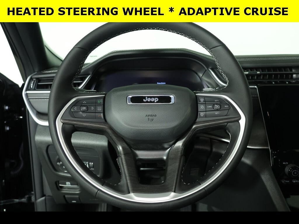 2025 Jeep Grand Cherokee Limited photo 4