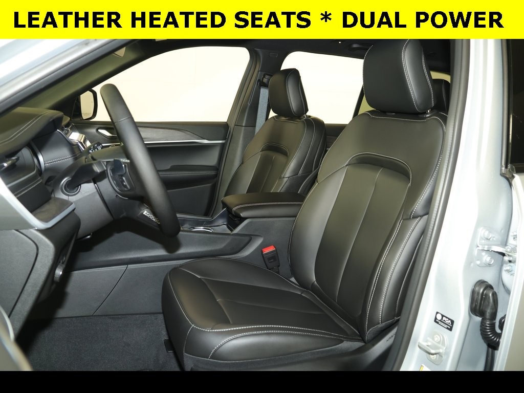 New 2025 Jeep Grand Cherokee LIMITED 4X4 Sport Utility