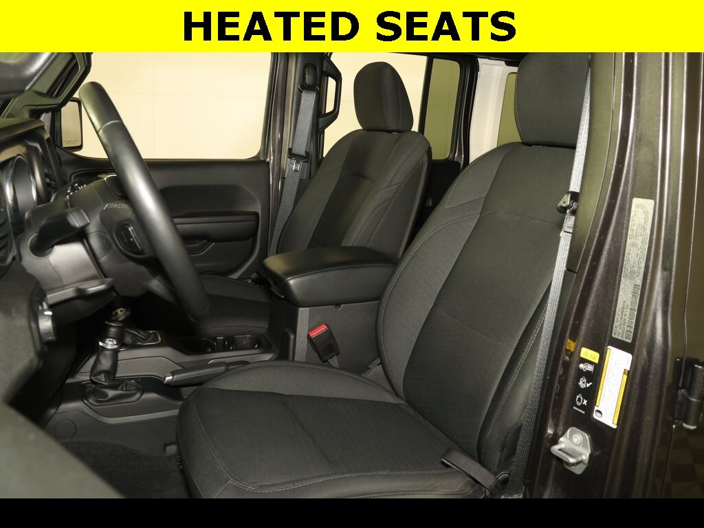 2021 Jeep Wrangler Unlimited Willys photo 3