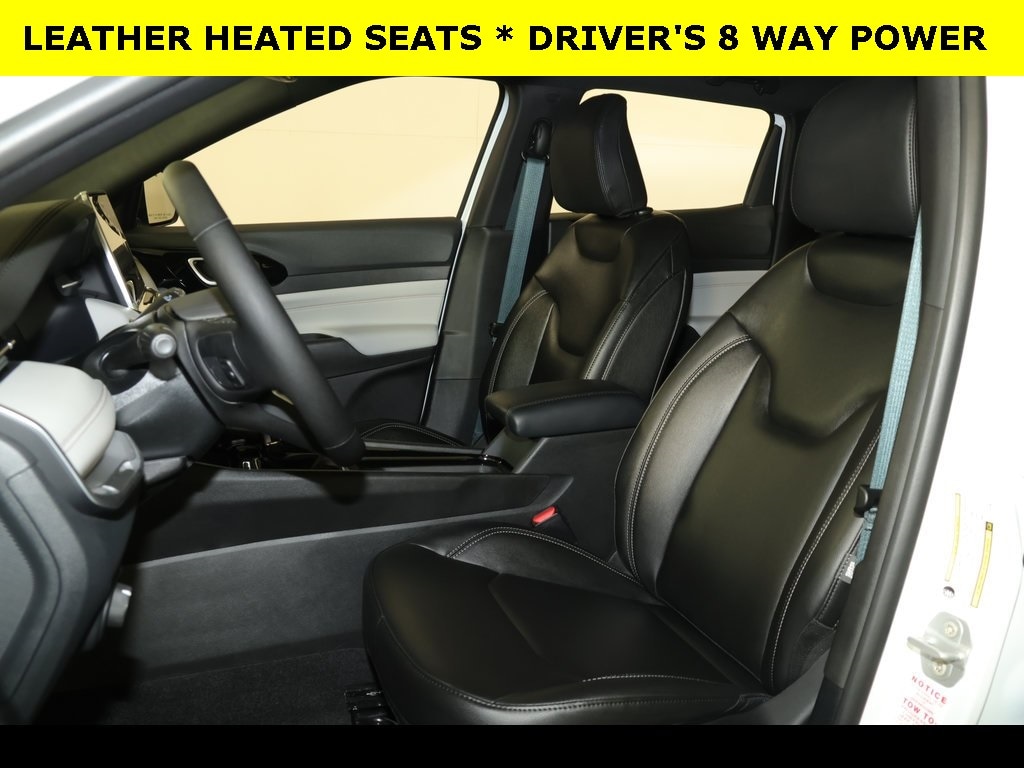 New 2026 Jeep Compass LIMITED 4X4 Sport Utility