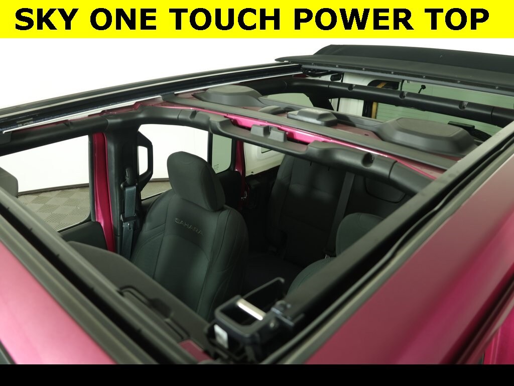 2021 Jeep Wrangler Unlimited Sahara photo 3