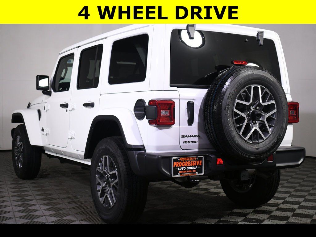 2025 Jeep Wrangler 4-Door Sahara - Photo 7
