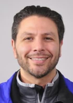 Staff member Kane Medley from ID_eff55acdadad