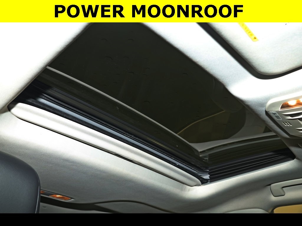 Used 2021 Toyota Highlander XLE SUV