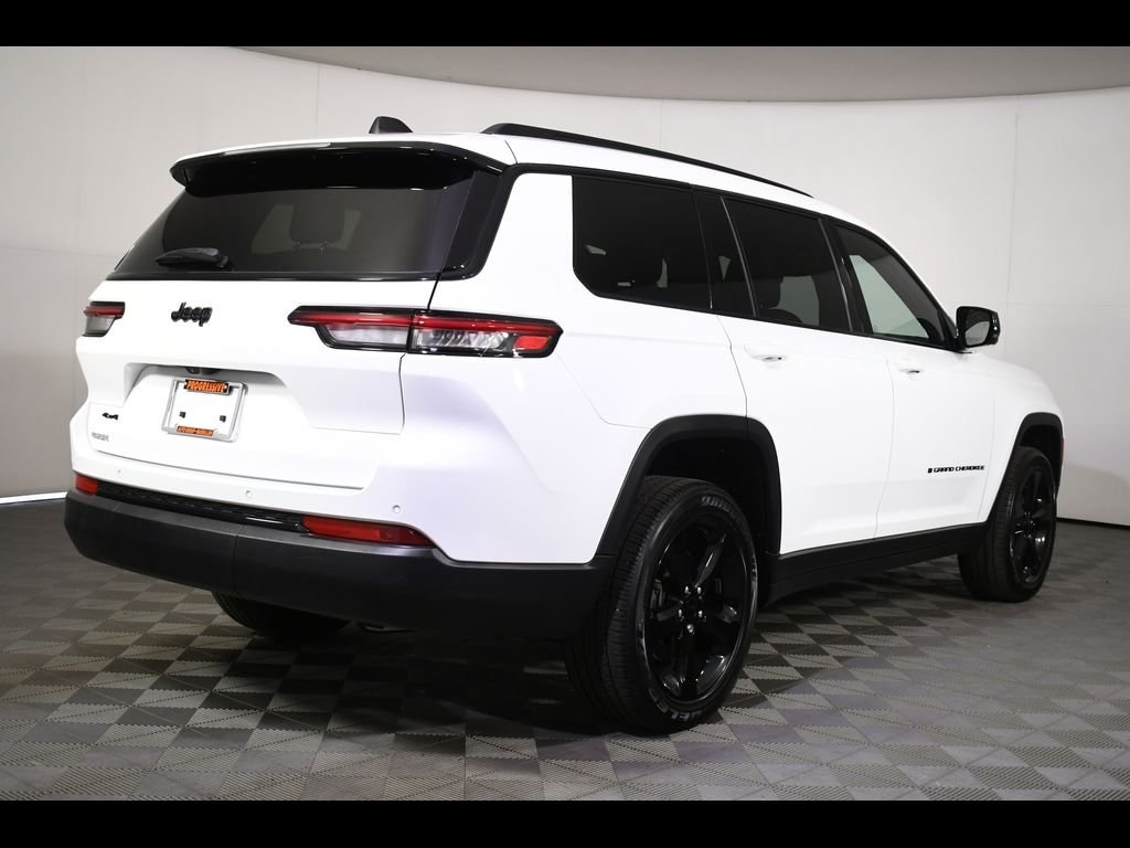 Used 2023 Jeep Grand Cherokee L Altitude with VIN 1C4RJKAG2P8815758 for sale in Massillon, OH