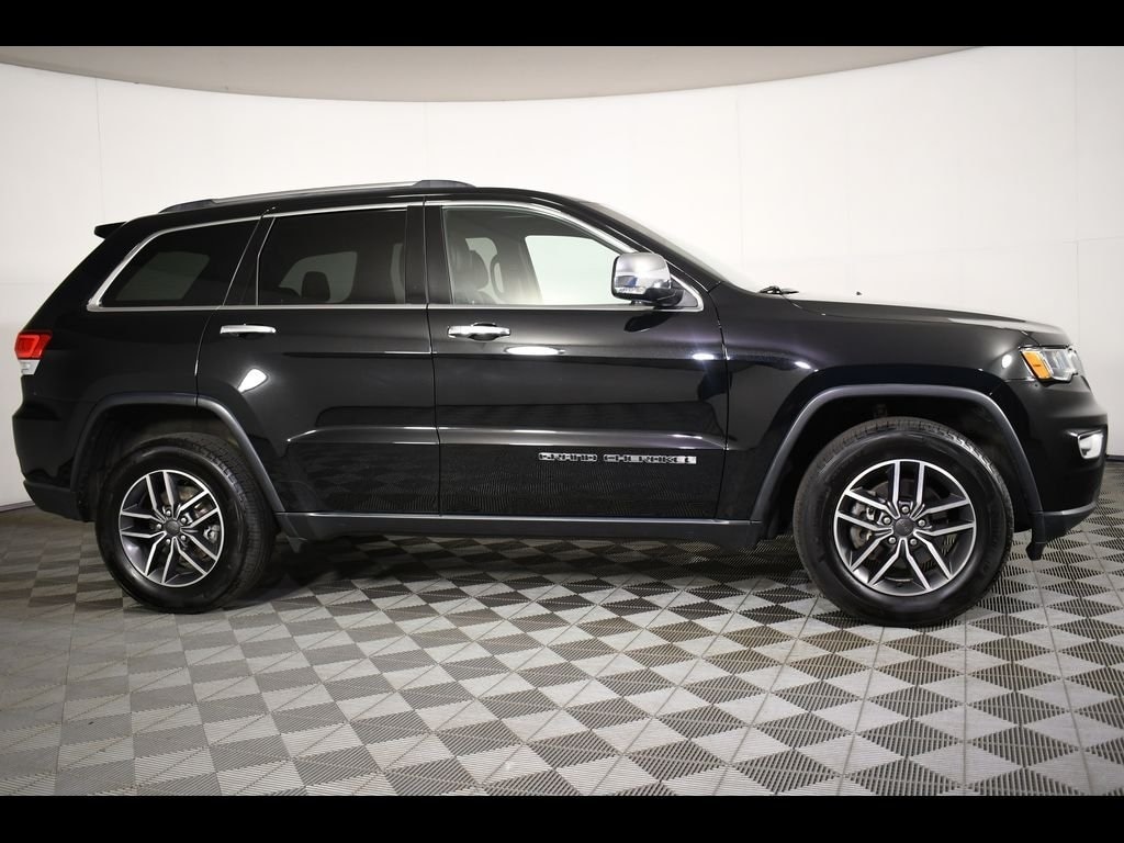 Used 2020 Jeep Grand Cherokee Limited with VIN 1C4RJFBGXLC102068 for sale in Massillon, OH