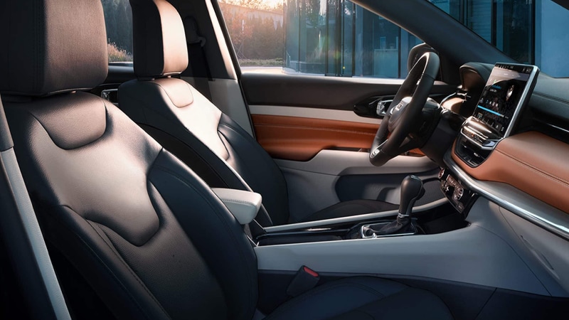 2024 Jeep Compass leather interior