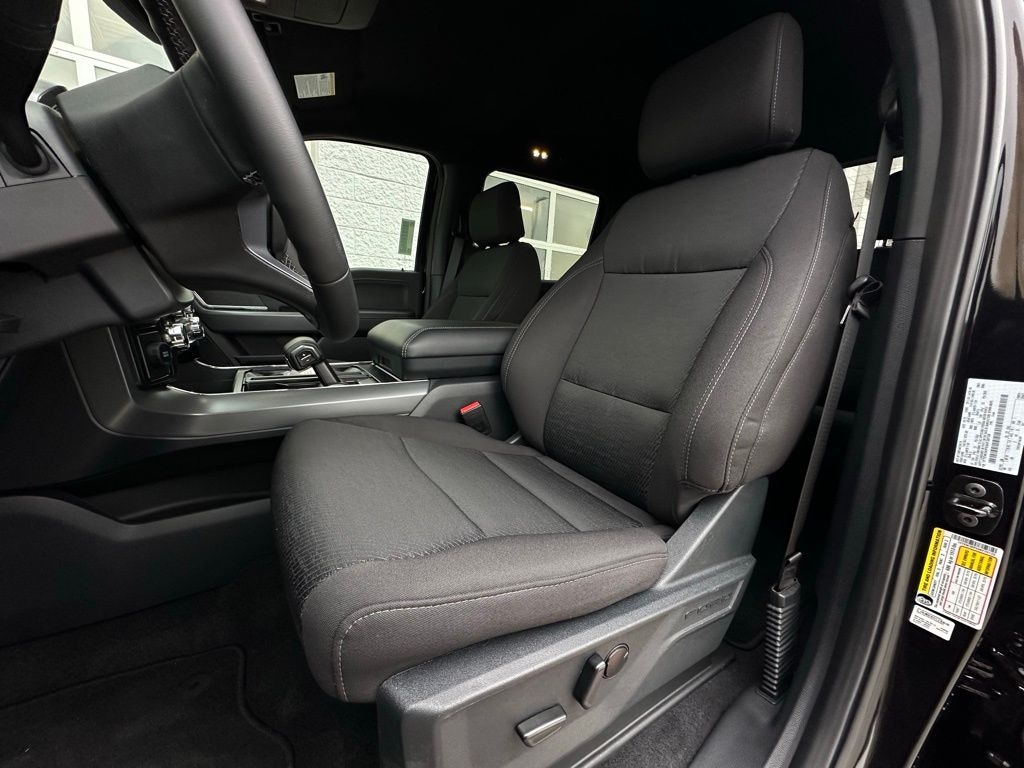 New 2025 Ford F-150 XLT Truck SuperCrew Cab