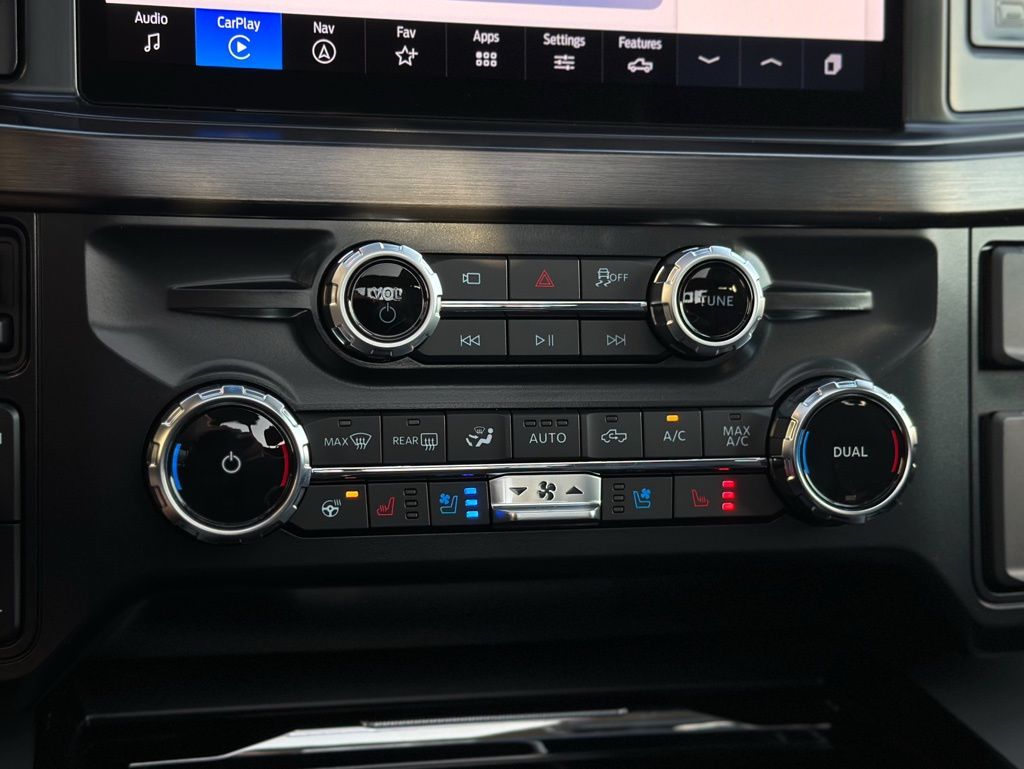 2026 Ford F-250 Super Duty Lariat - Photo 14