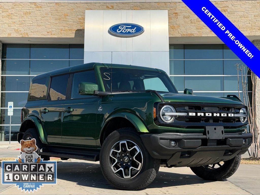 2025 Ford Bronco Outer Banks 4-Door 4WD