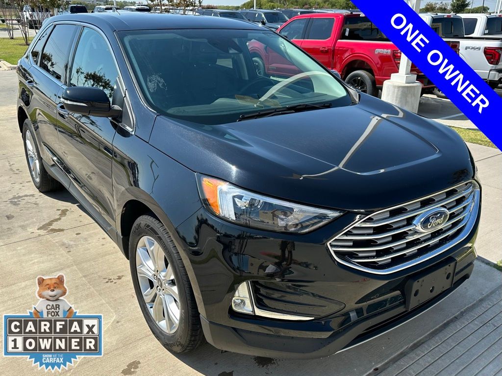 2024 Ford Edge Titanium photo 3