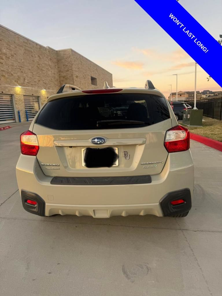 2017 Subaru Crosstrek 2.0i Premium photo 2