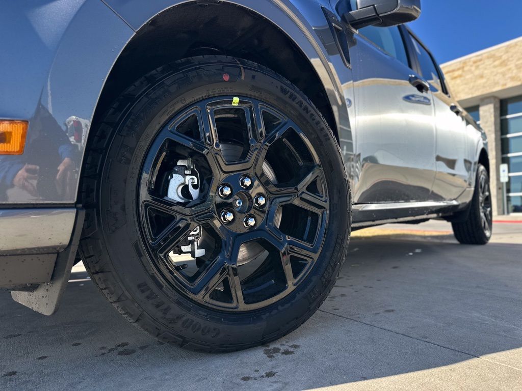 2026 Ford Maverick Lobo Standard - Photo 24