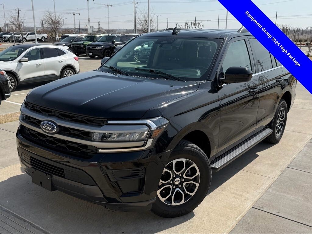 Used 2024 Ford Expedition XLT SUV