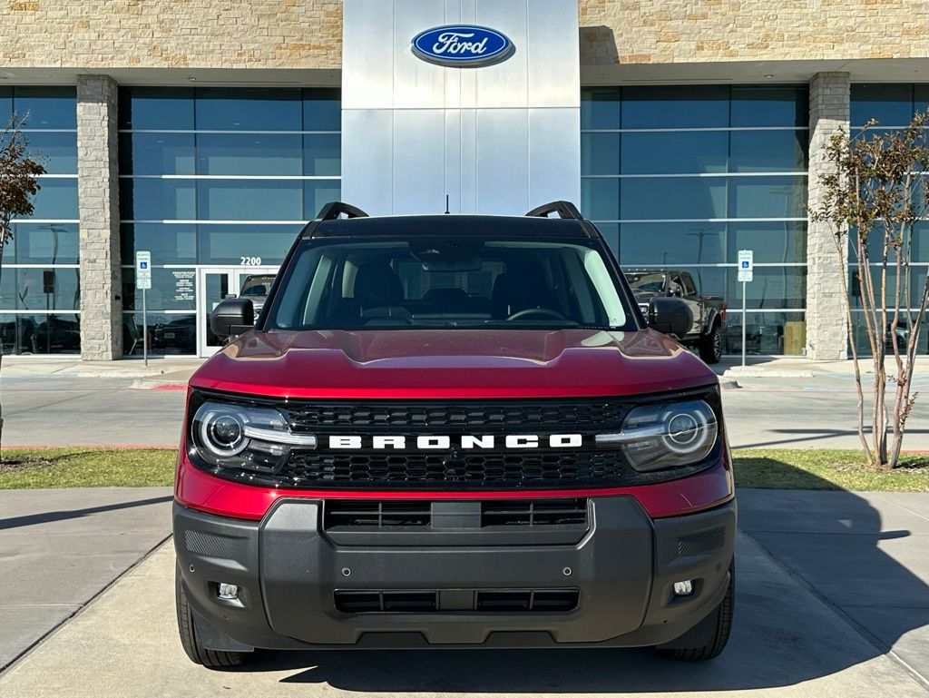 2025 Ford Bronco Sport Outer Banks photo 2