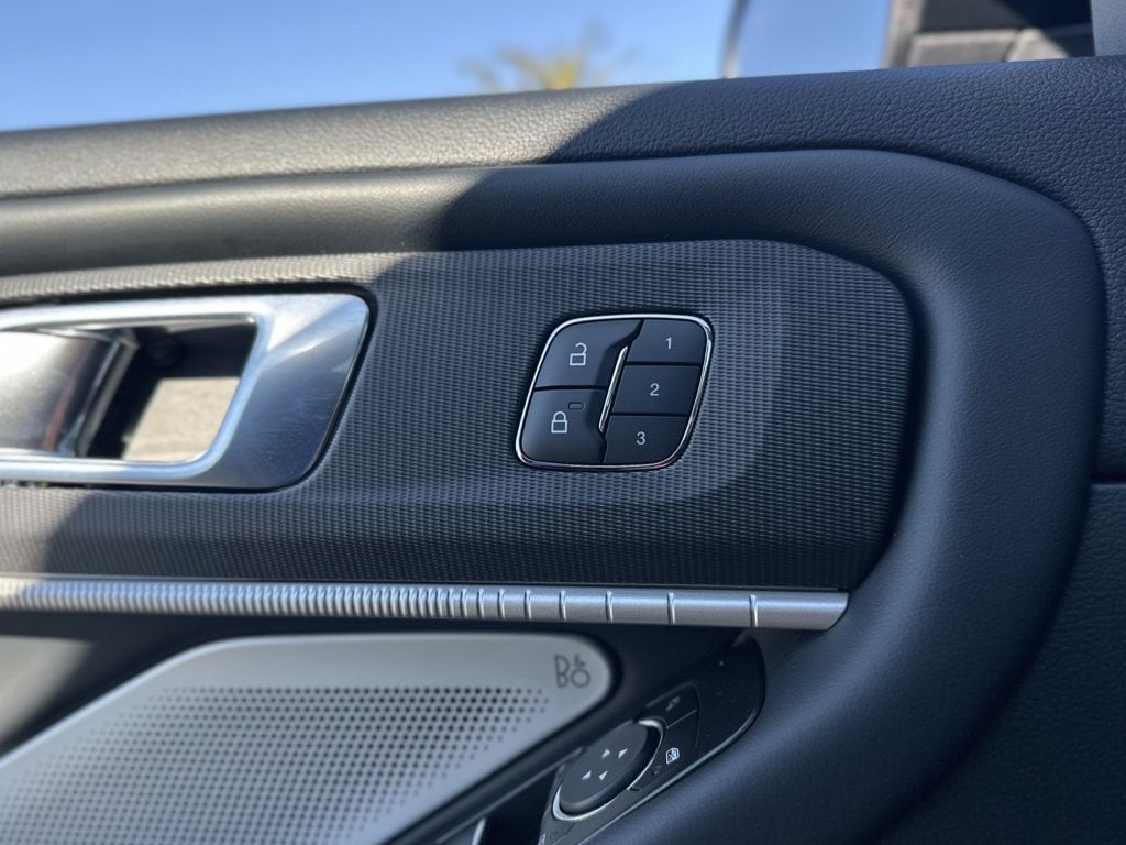 2026 Ford Explorer Tremor - Photo 25