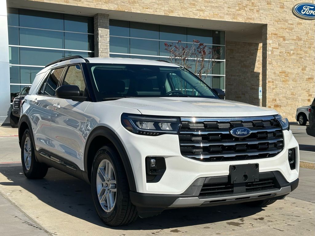 2026 Ford Explorer Active - Photo 17