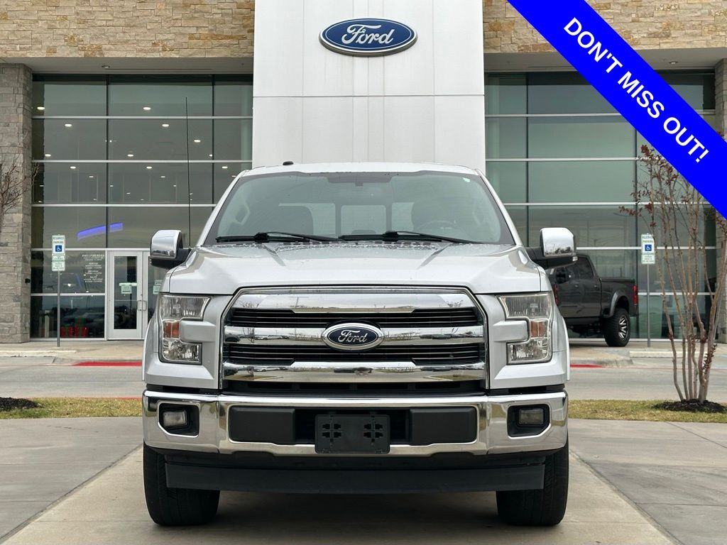 2017 Ford F-150 Lariat photo 2