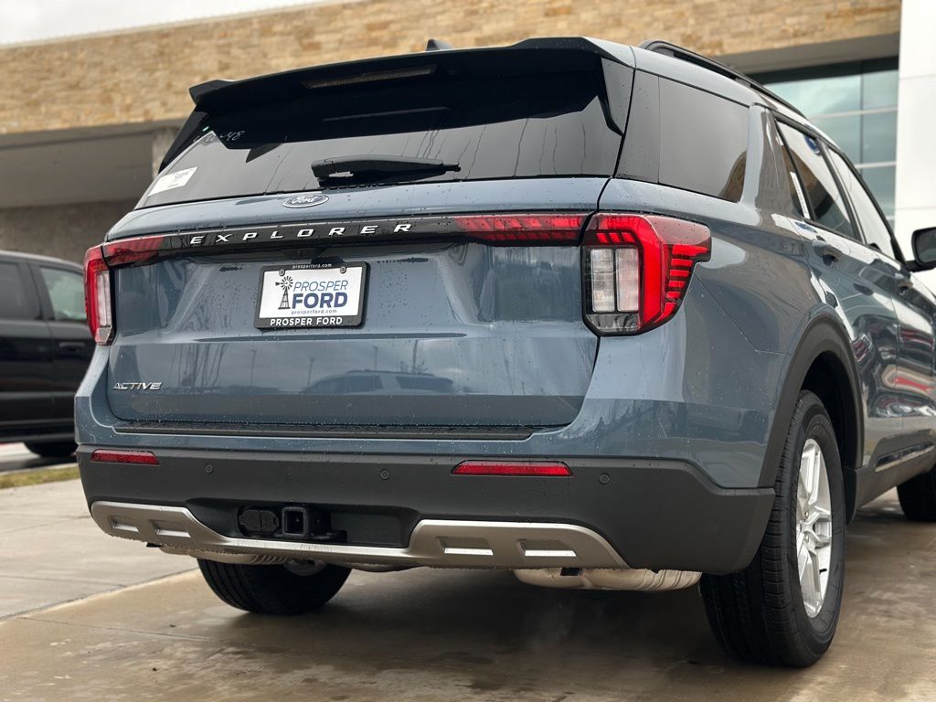 2026 Ford Explorer Active - Photo 19