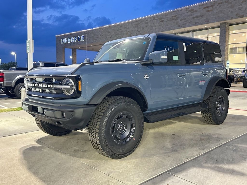 New 2025 Ford Bronco Outer Banks SUV