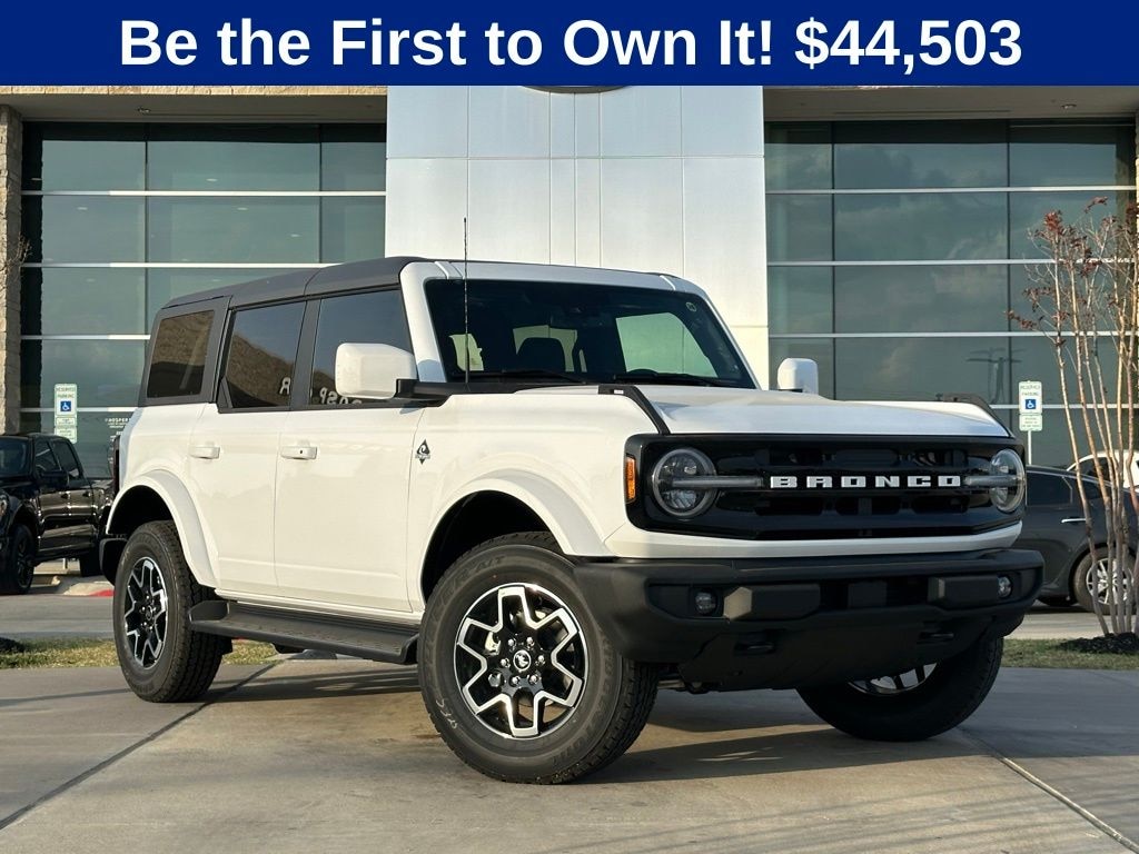 New 2025 Ford Bronco Outer Banks SUV