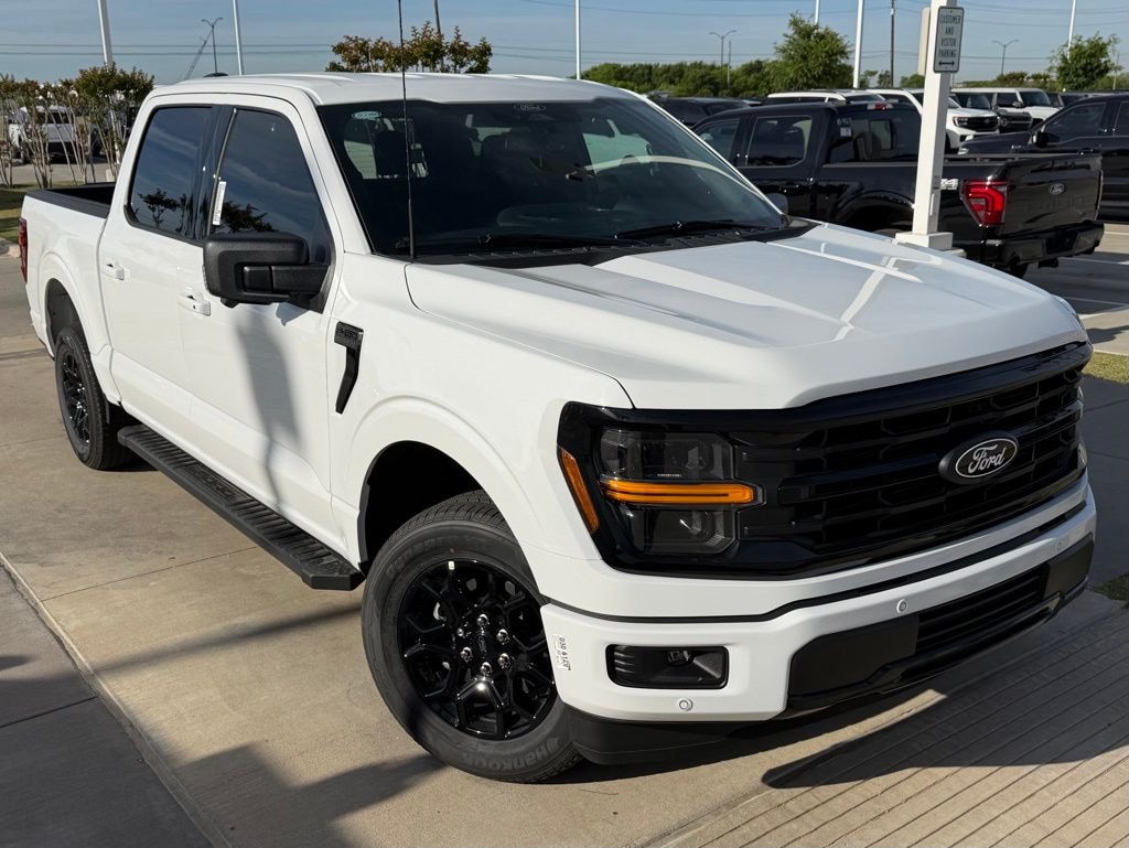 New 2026 Ford F-150 XLT Truck SuperCrew Cab