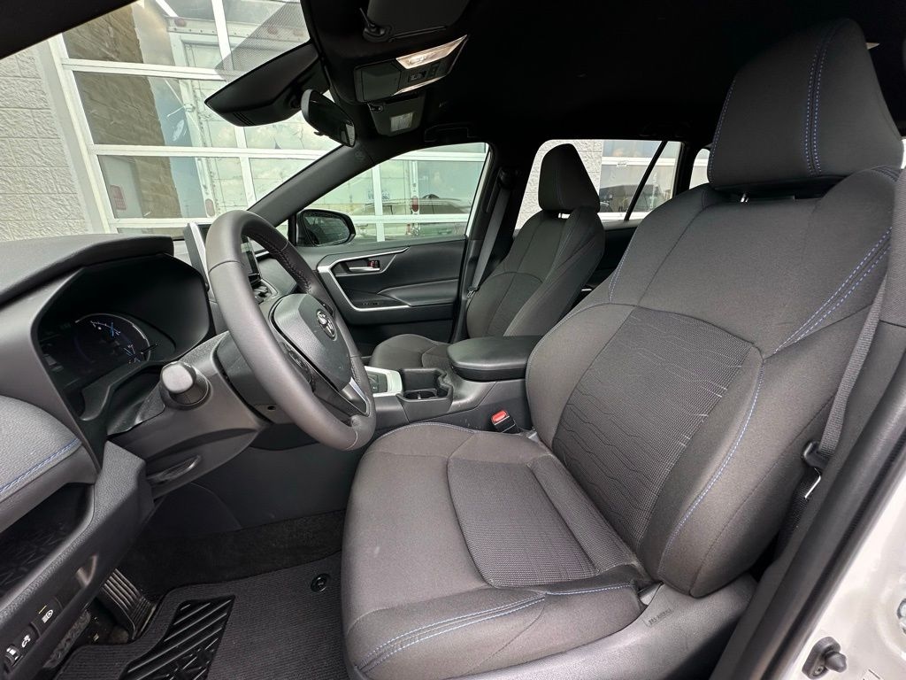 Used 2024 Toyota RAV4 Hybrid SE SUV