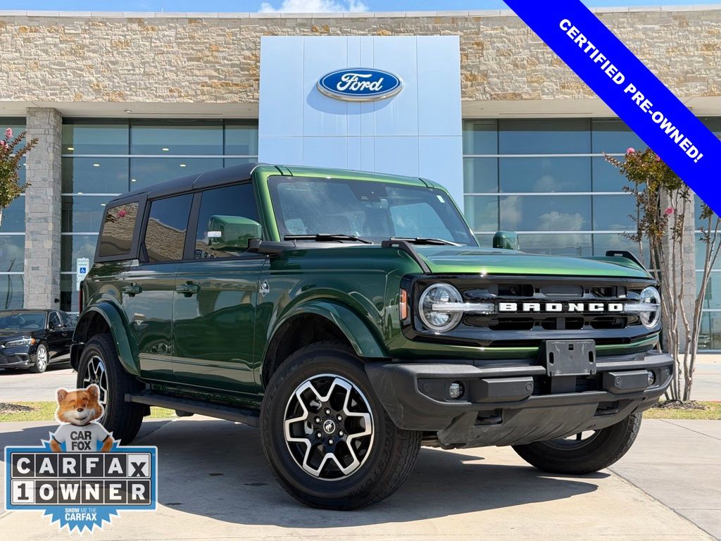 2024 Ford Bronco Outer Banks 4x4's photo