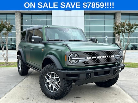 2025 Ford Bronco Badlands SUV