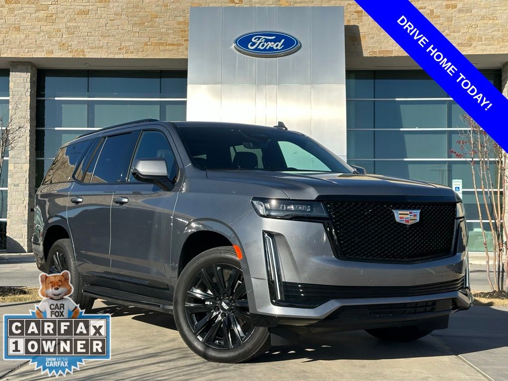 2022 Cadillac Escalade Sport's photo